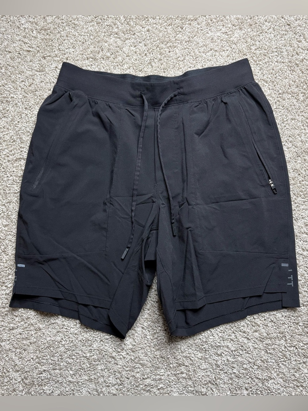 Lululemon License to Train Linerless Short 7"